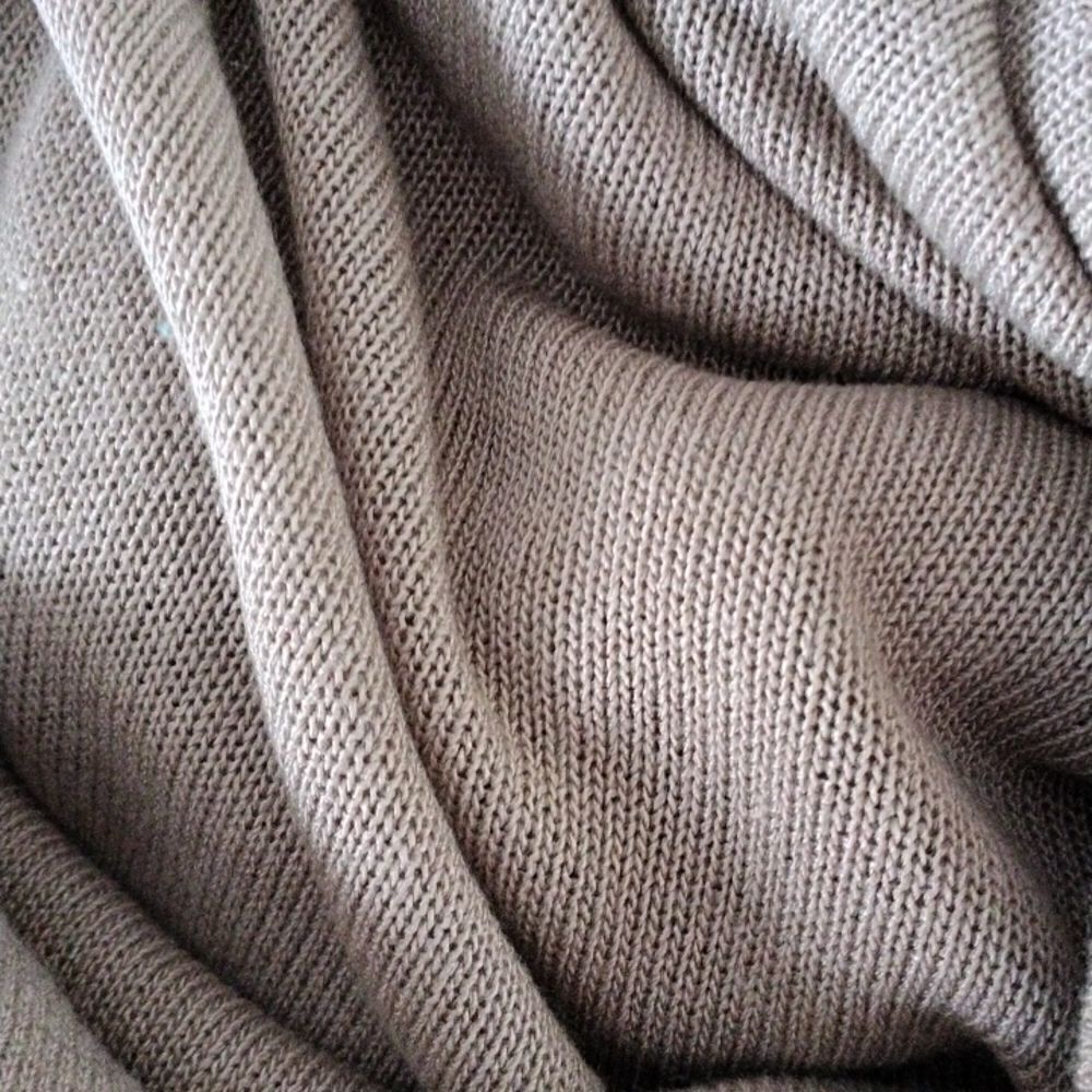 LOOK by M Sweater/Top With Pouch - Picture 9 of 9